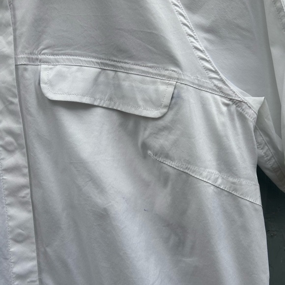 Kit & Ace Short Sleeve Button down, size M - Picture 3 of 9